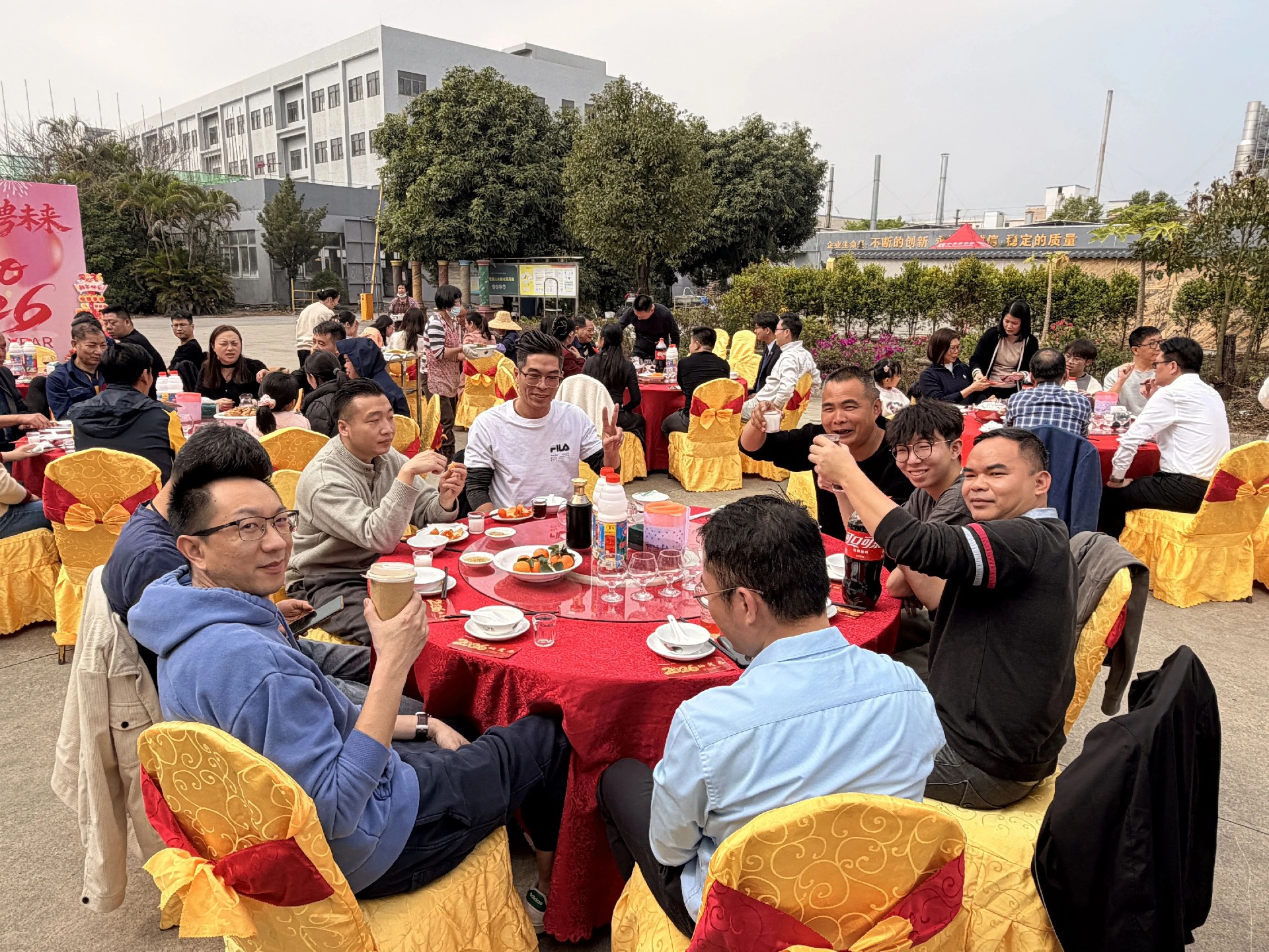 数码彩“老窝”新春家宴，简约却有大底气