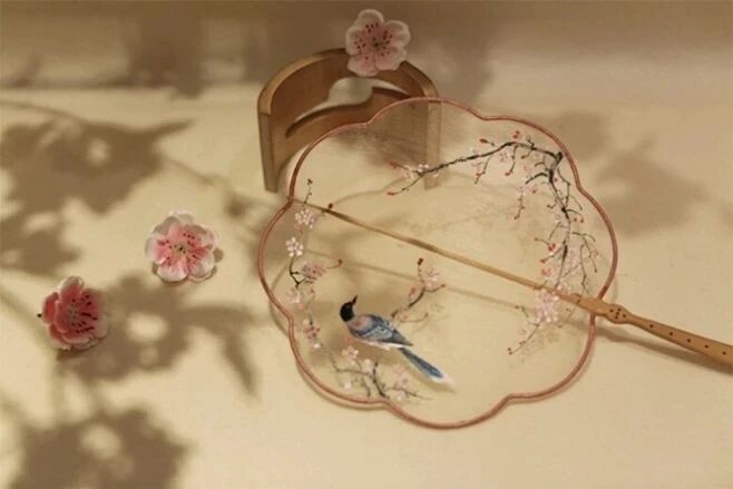 中国非遗传统技艺——团扇