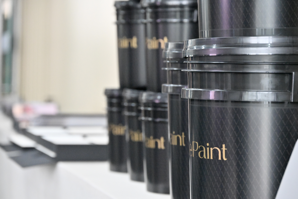 叫板**艺术涂料品牌对着干！刘海丰能杀出一条血路吗？