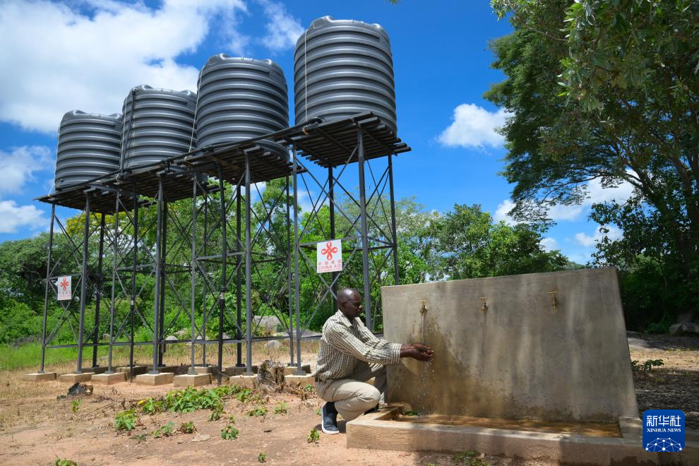 科技润土 浇灌希望——走进津巴布韦中津农业合作示范村