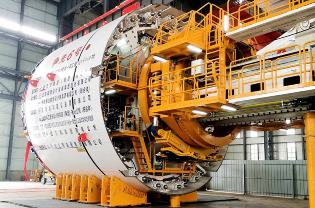 人民日报｜三棵树以创新助推工业涂料国产化