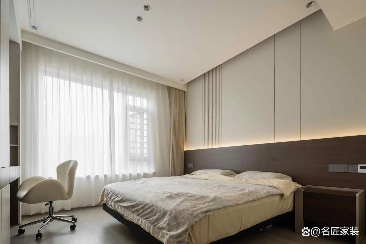 180㎡意式极简，开启家居时尚的奢华新境界