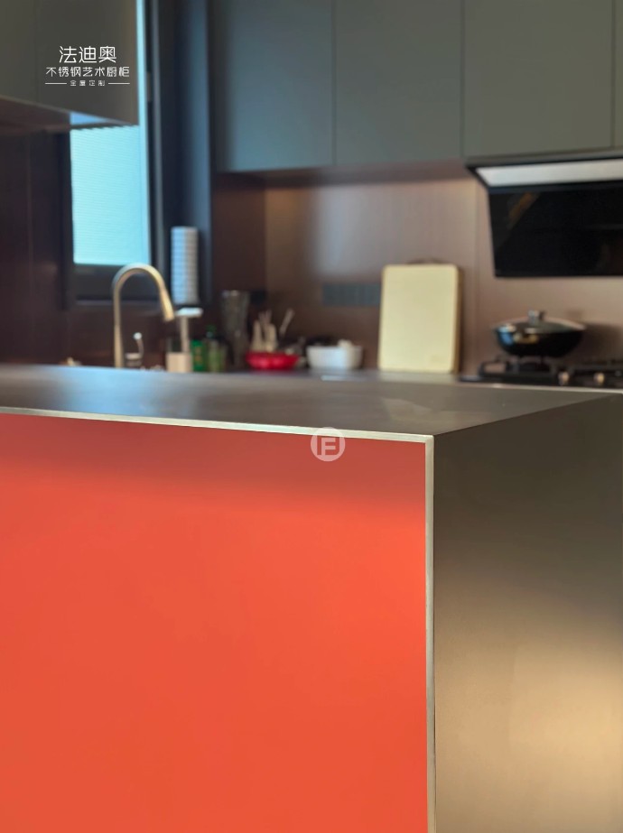 厨房装修论质感还得是不锈钢橱柜