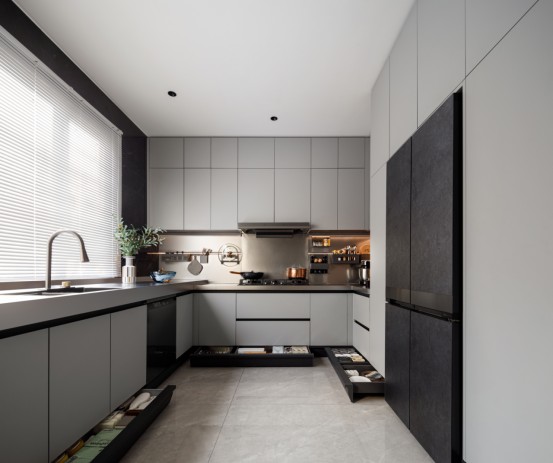 对话法迪奥沈奕荣：从不锈钢橱柜到全屋高定的破局之道